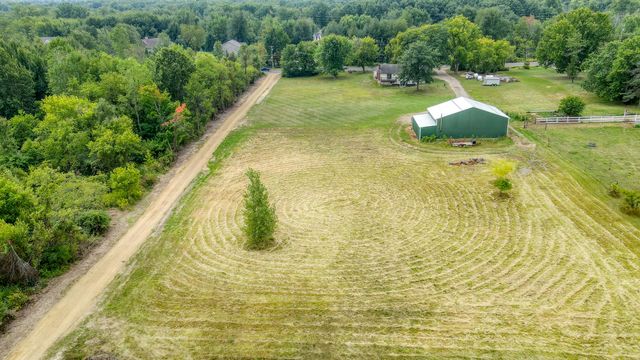 4971 84th Street SE, Caledonia, MI 49316