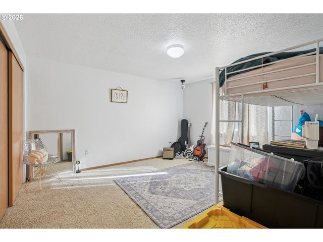 23708 Ne CANYON LOOP Rd, Battle Ground, WA 98604