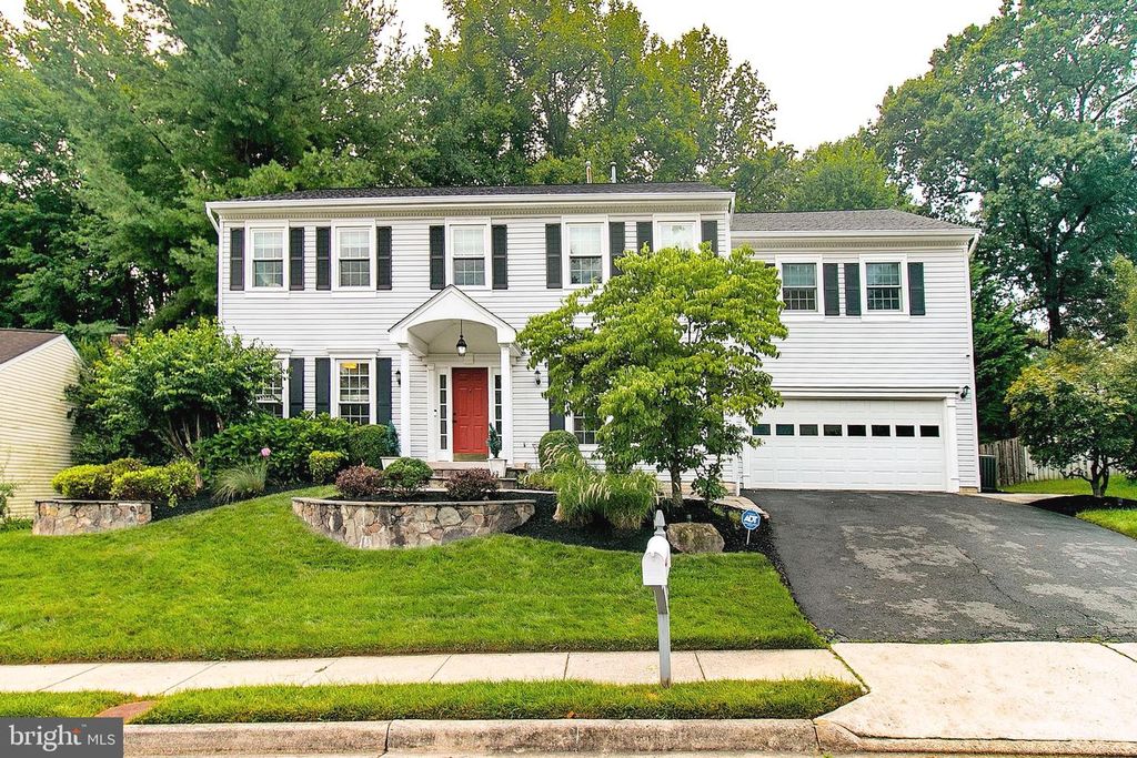 4632 STAR FLOWER DR, Chantilly, VA 20151