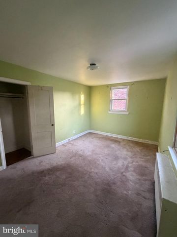 941 E SLOCUM ST, Philadelphia, PA 19150