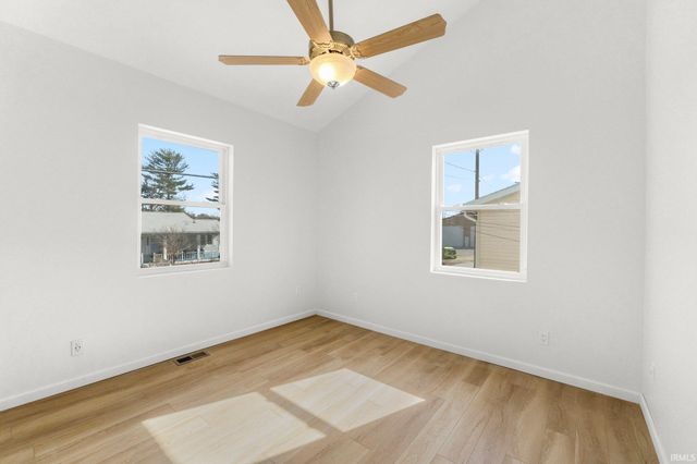 2660 E Beech Avenue, Columbia City, IN 46725