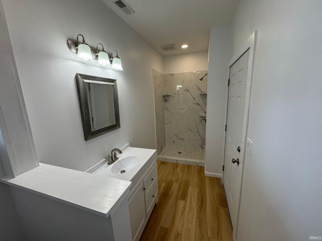 2660 E Beech Avenue, Columbia City, IN 46725