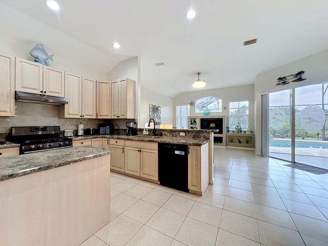 1343 Shoreline Circle, Sebastian, FL 32958