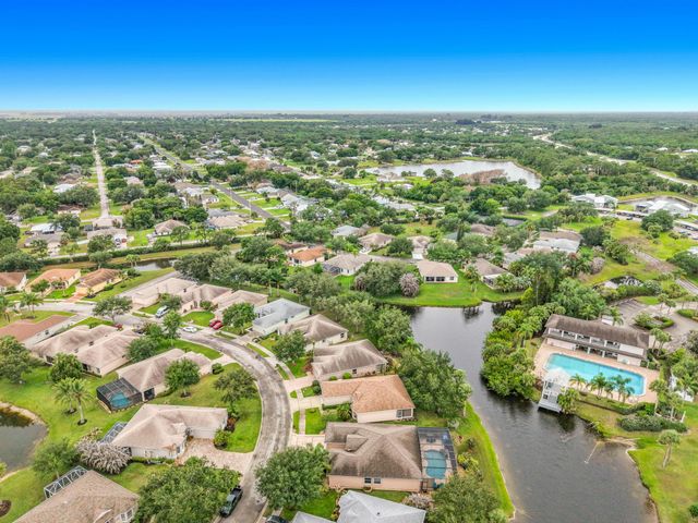 1343 Shoreline Circle, Sebastian, FL 32958
