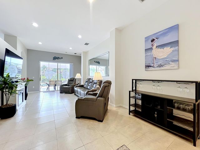 1343 Shoreline Circle, Sebastian, FL 32958
