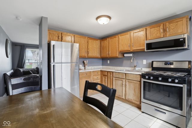 1832 Norwood Way, Anderson, IN 46011