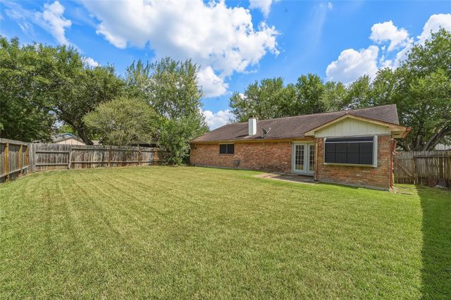 3726 Royal Manor Drive, Houston, TX 77082