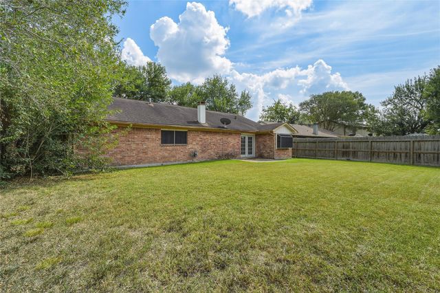 3726 Royal Manor Drive, Houston, TX 77082