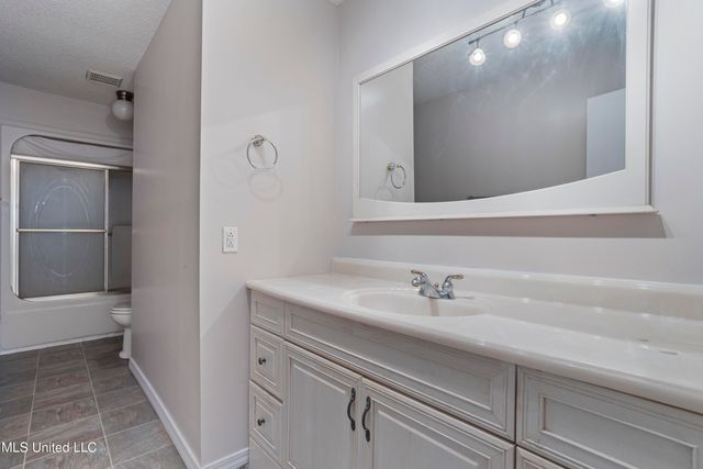 11035 Lamey Bridge Road, D'iberville, MS 39540
