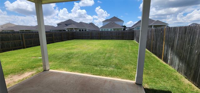 308 Banyon DR, Liberty Hill, TX 78642