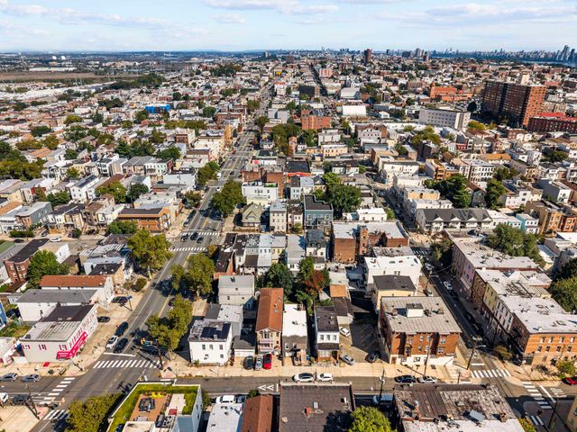 66 IRVING ST, Jc, Heights, NJ 07307