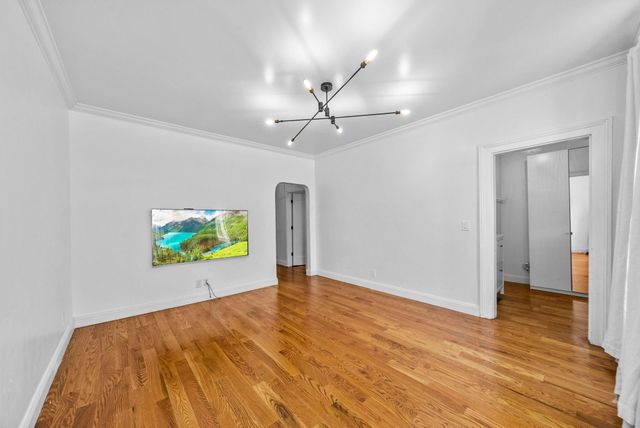 66 IRVING ST, Jc, Heights, NJ 07307