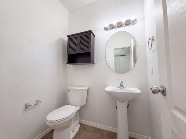 1928 Cortina Loop SE, Rio Rancho, NM 87124