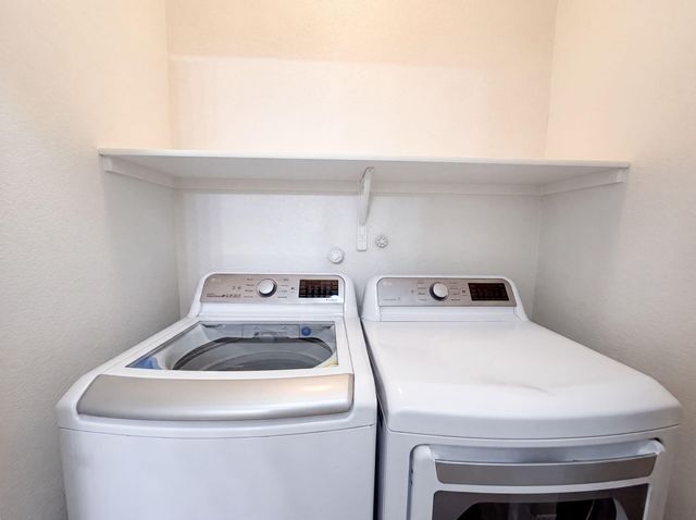 1928 Cortina Loop SE, Rio Rancho, NM 87124