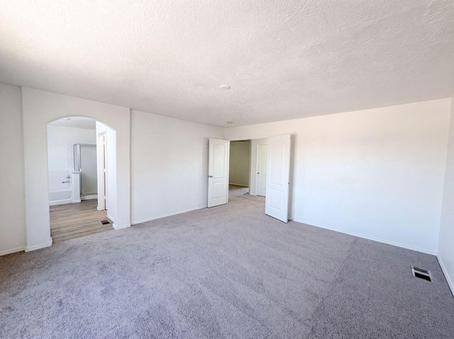1928 Cortina Loop SE, Rio Rancho, NM 87124