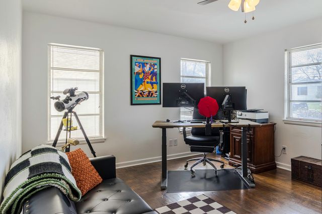 4551 Cockrell Avenue, Fort Worth, TX 76133