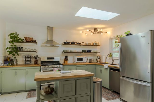 4551 Cockrell Avenue, Fort Worth, TX 76133