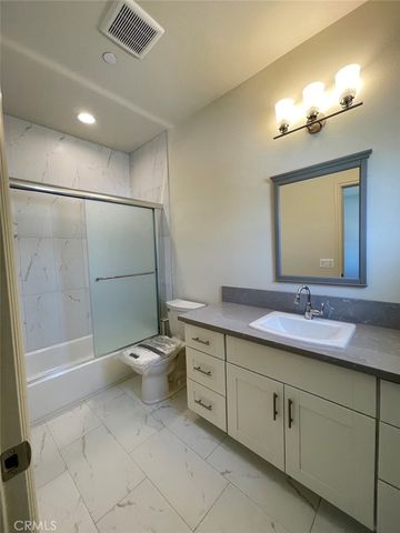 820 N Soldano, Azusa, CA 91702
