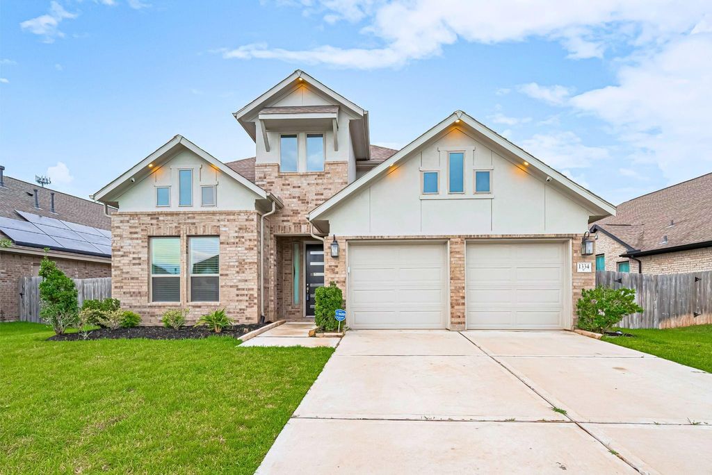 1334 Wild Mustang Trail, Richmond, TX 77406