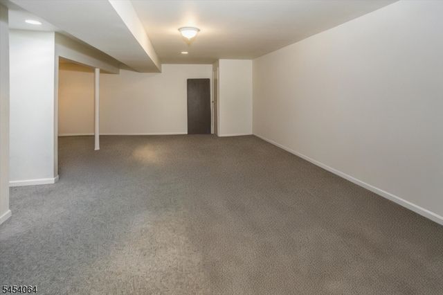 52 Jesse Ct, Montville Twp., NJ 07045
