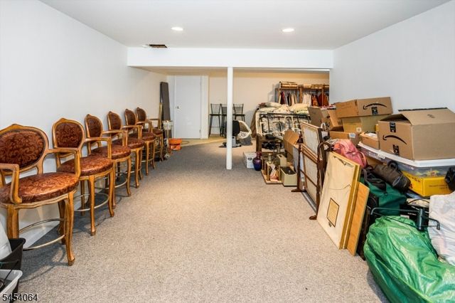 52 Jesse Ct, Montville Twp., NJ 07045
