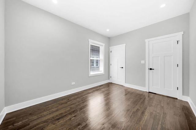 4830 W Crystal Street, Chicago, IL 60651