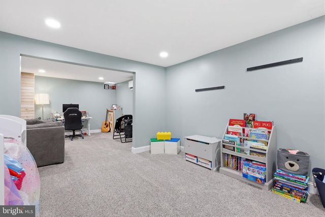 188 WILDFLOWER CIR, Yardley, PA 19067