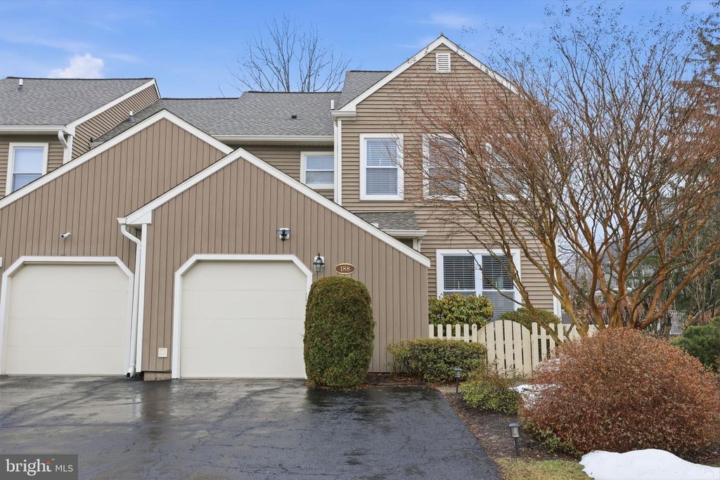 Image 1 of property listing at 188 WILDFLOWER CIR, Yardley, PA 19067