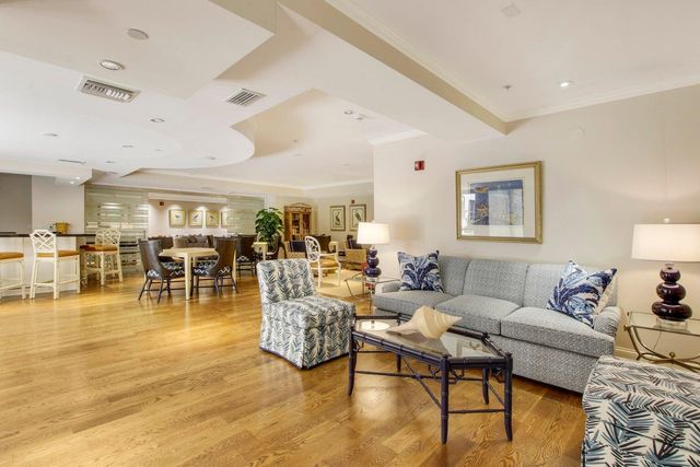 801 S Olive Avenue 223, West Palm Beach, FL 33401