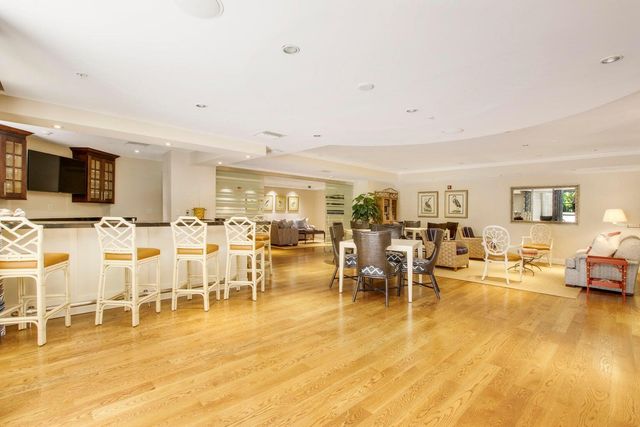 801 S Olive Avenue 223, West Palm Beach, FL 33401