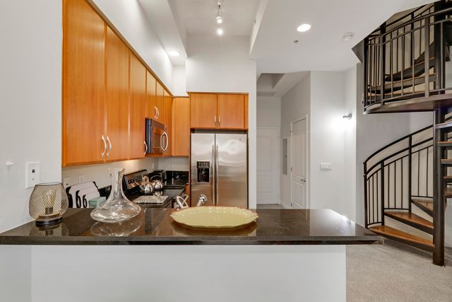 801 S Olive Avenue 223, West Palm Beach, FL 33401