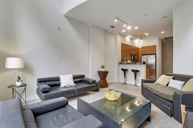 801 S Olive Avenue 223, West Palm Beach, FL 33401