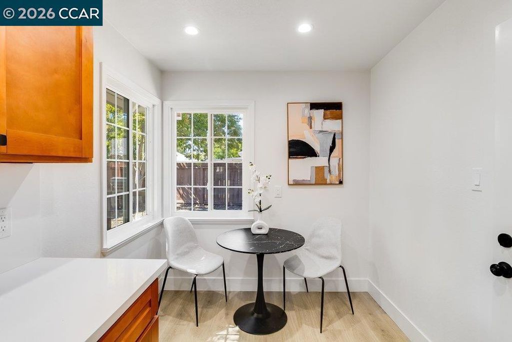 Image 16 of property listing at 1648 Shirley Dr, Pleasant Hill, CA 94523