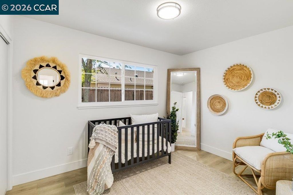 Image 21 of property listing at 1648 Shirley Dr, Pleasant Hill, CA 94523