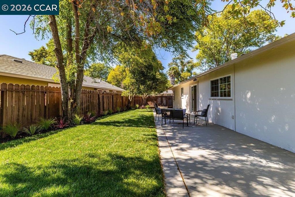 Image 34 of property listing at 1648 Shirley Dr, Pleasant Hill, CA 94523