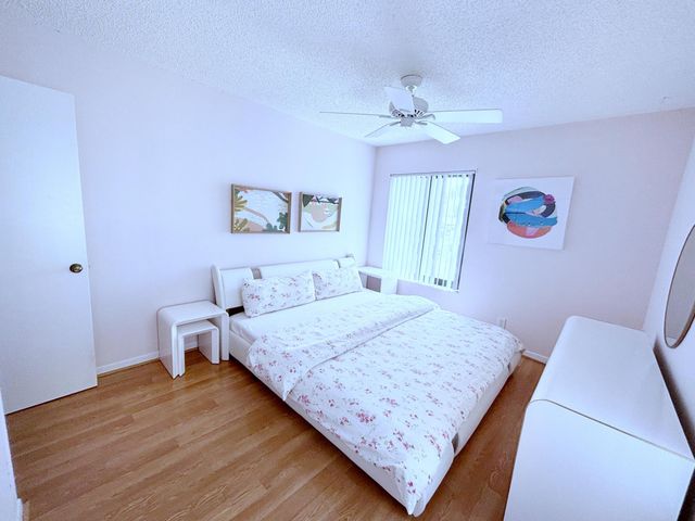 1014 Green Pine Boulevard B2, West Palm Beach, FL 33409