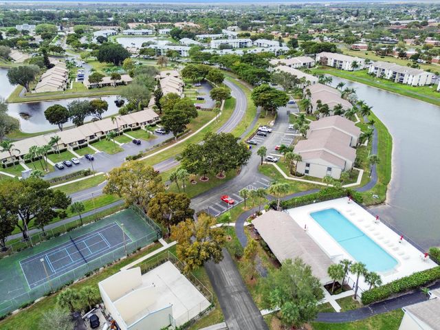 1014 Green Pine Boulevard B2, West Palm Beach, FL 33409