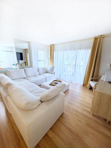 1014 Green Pine Boulevard B2, West Palm Beach, FL 33409