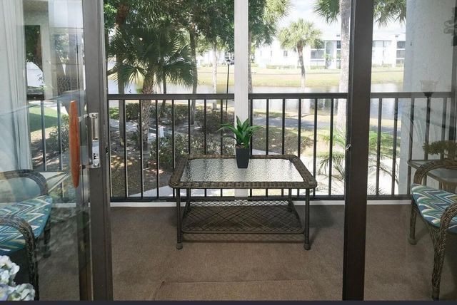 1014 Green Pine Boulevard B2, West Palm Beach, FL 33409