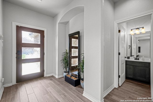 8502 Kallison Arbor, San Antonio, TX 78254