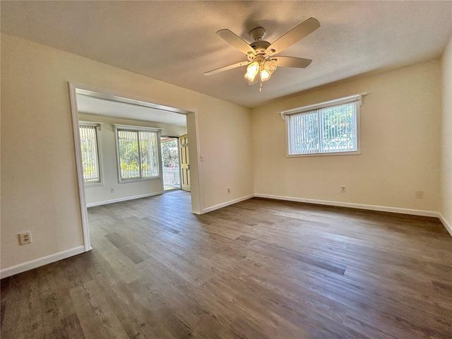 2000 WORLD PARKWAY BOULEVARD 12, Clearwater, FL 33763