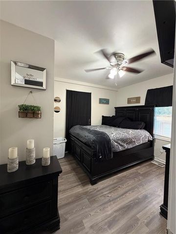 224 W 82nd Street, Kansas City, MO 64114