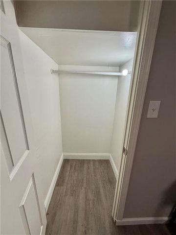224 W 82nd Street, Kansas City, MO 64114