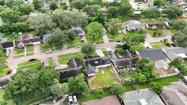 7103 Lugary Drive, Houston, TX 77036