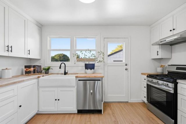781 Ivy Drive, Menlo Park, CA 94025