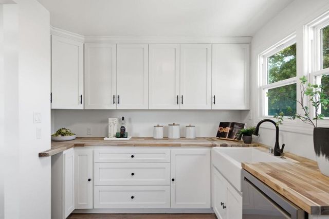 781 Ivy Drive, Menlo Park, CA 94025