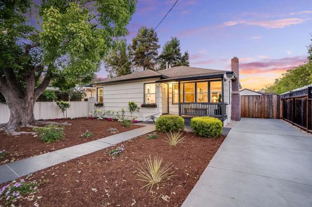 781 Ivy Drive, Menlo Park, CA 94025