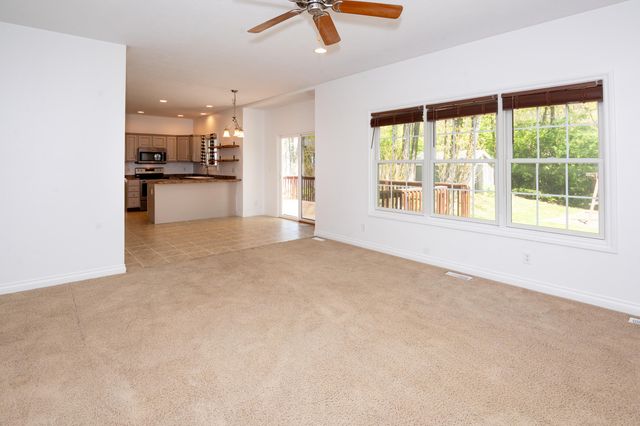 1401 Whispering Trail, Benton Harbor, MI 49022