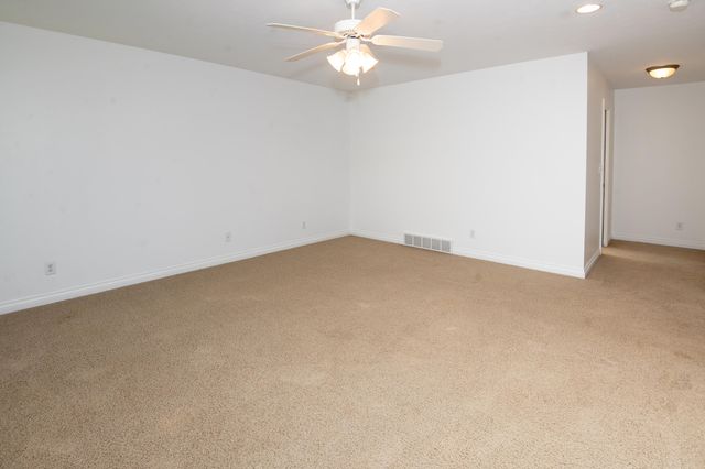1401 Whispering Trail, Benton Harbor, MI 49022