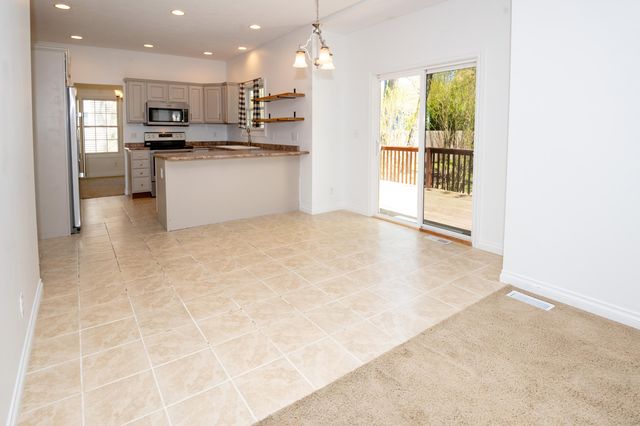 1401 Whispering Trail, Benton Harbor, MI 49022